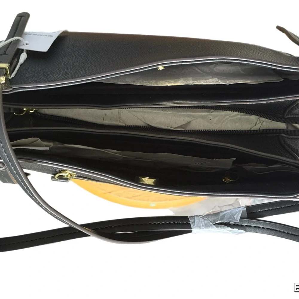 Liz Claiborne Elegant Black Shoulder Bag - Picture 4 of 4